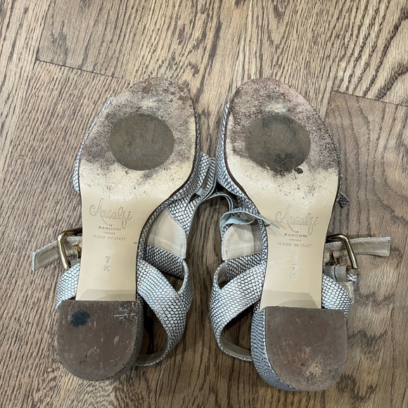 Amalfi Leather fringe block heel sandals in creme and gold - Picture 4 of 4